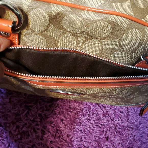 Coach Pey Satchel - Picture 9 of 16